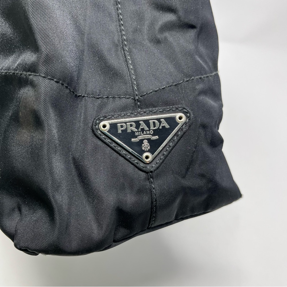 Vintage Prada Black Tessuto Nylon Triangle Logo Shoulder Bag Tote Chain Handle - Picture 2 of 13
